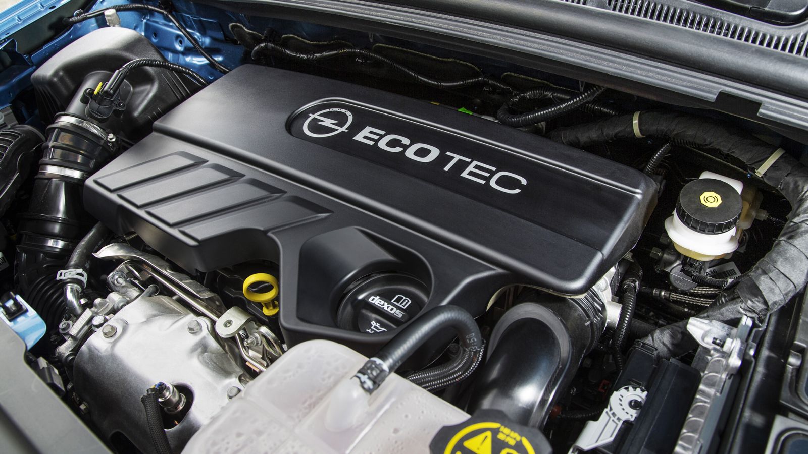 H γκάμα του Opel Mokka X αποκτά τη νέα γενιά του βενζινοκινητήρα 1,4 Direct Injection Turbo  με 152 ίππους, αλλά και την light εκδοχή του πετρελαιοκιν